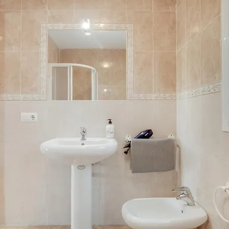 בית נופש Piso Ana Paula 1
